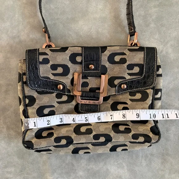 Guess vintage y2k monogram shoulder bag - Picture 11 of 13